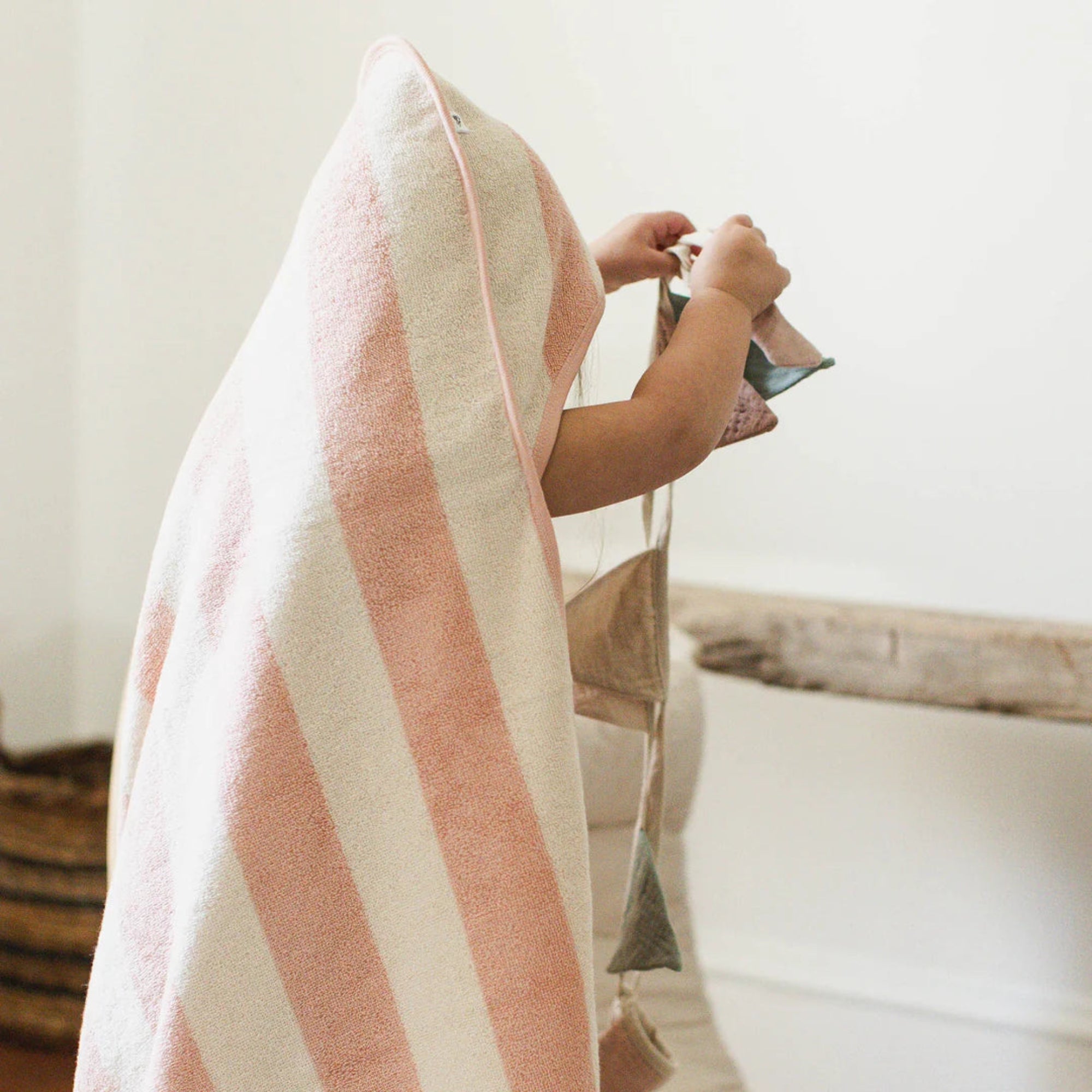 Rugby Stripe Woven Terry Towel & Washcloth Set - Pink
